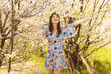 How to Dress for Any Spring Outdoor Activity: Trendy Tips & Fashion Insights