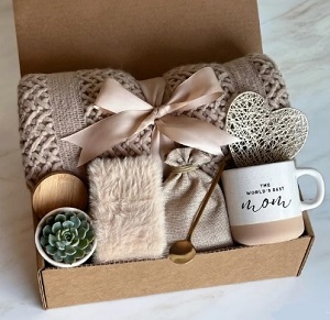 Happy Mother's Day Gift Box with Blanket, Mug and Succulent ,Gift for Mom, Mother's Day Gift Basket