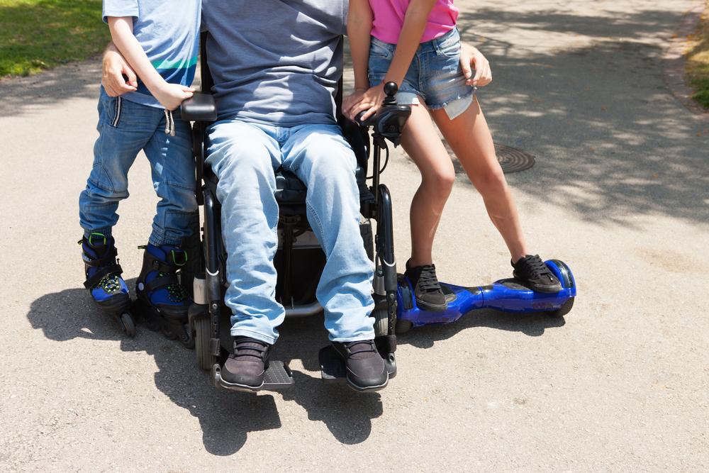 Advantages and Disadvantages of Electric Wheelchairs