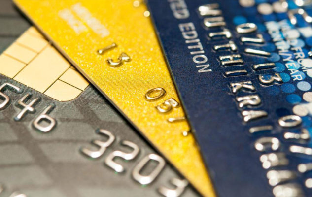 Understanding the Key Differences Between Credit and Debit Cards