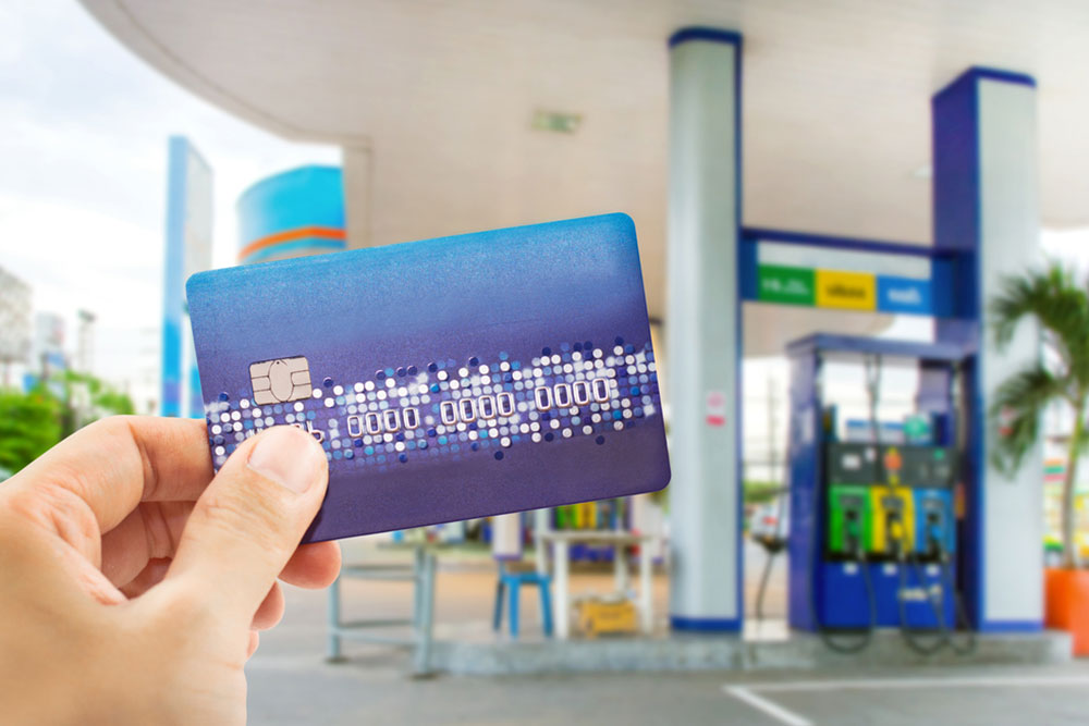 Reasons to Choose ReD Fuel Cards for Your Vehicle Fleet