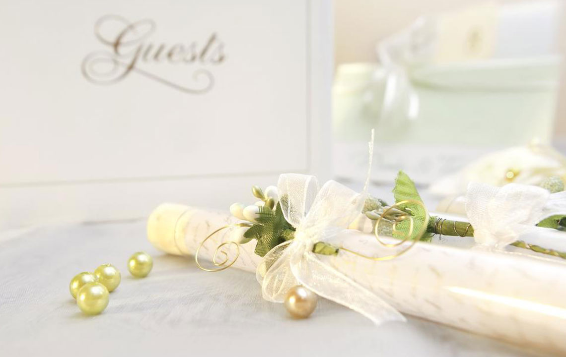 Create Your Dream Wedding Invitations in 5 Easy Steps