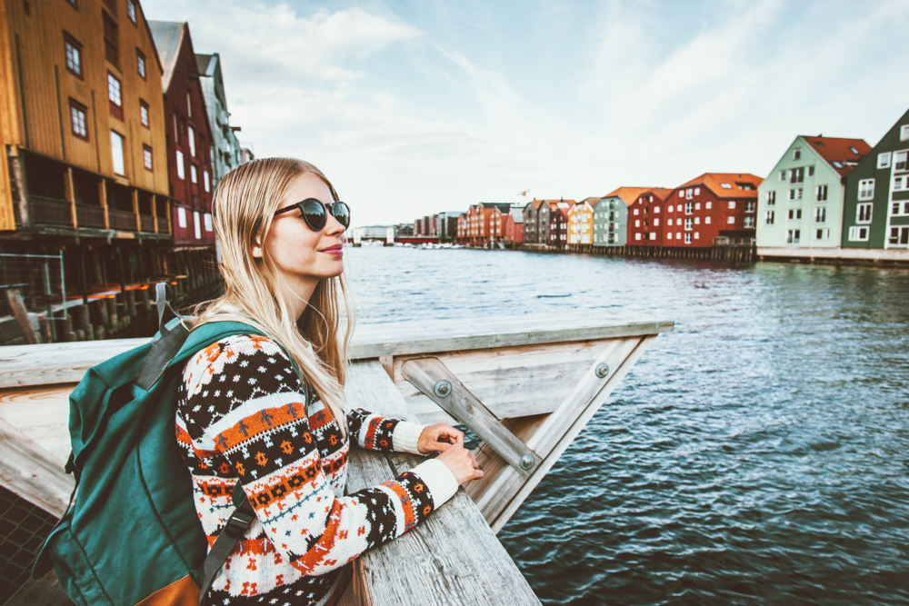 Top Tips to Maintain Your Health While Traveling