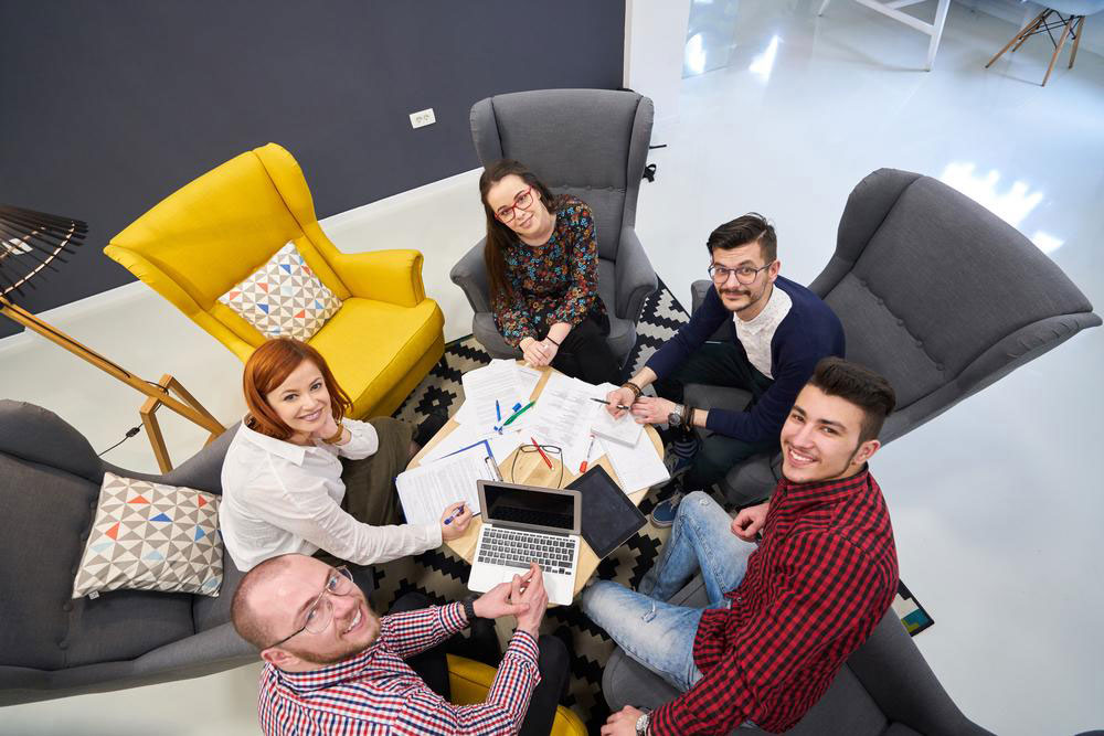 The Comprehensive Advantages of Outsourcing Payroll Management for Modern Businesses
