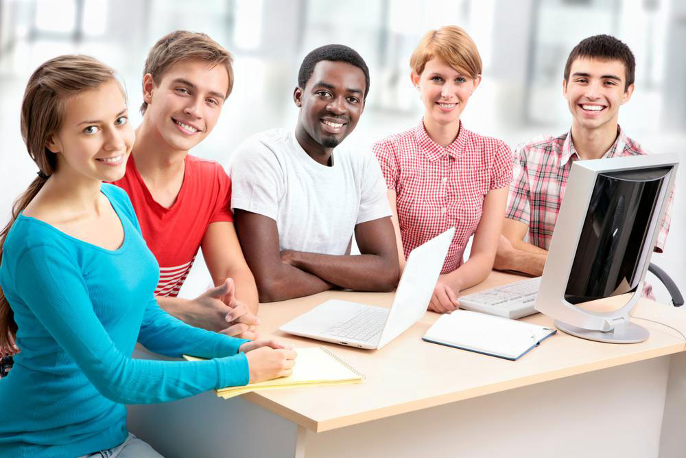Comprehensive Guide to Funding College for International Students
