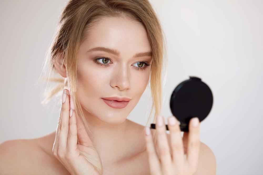 Best Liquid Foundations for Oily Skin in 2024