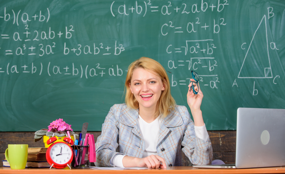 Empowering Women in U.S. Education Through Grants and Scholarships
