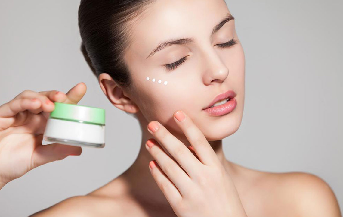 Effective Strategies to Reduce Under-Eye Dark Circles