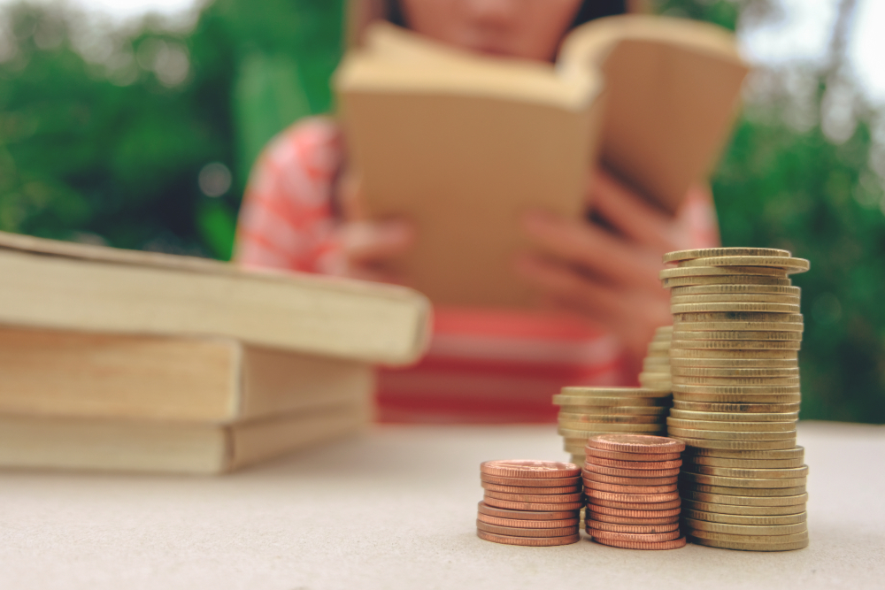 Top 5 Scholarships for Master's Degree Students
