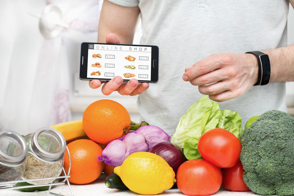 Launching a Successful Online Food Business: Essential Tips