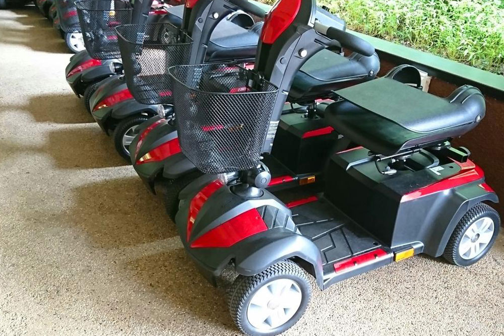 The Ultimate Guide to Self-Balancing Electric Scooters: Benefits and Why They Are the Future of Personal Transit
