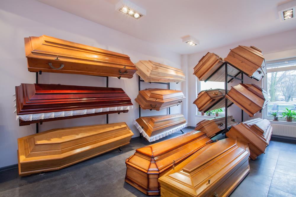 Comprehensive Guide to Burial Caskets: Types, Features, and Selection Tips