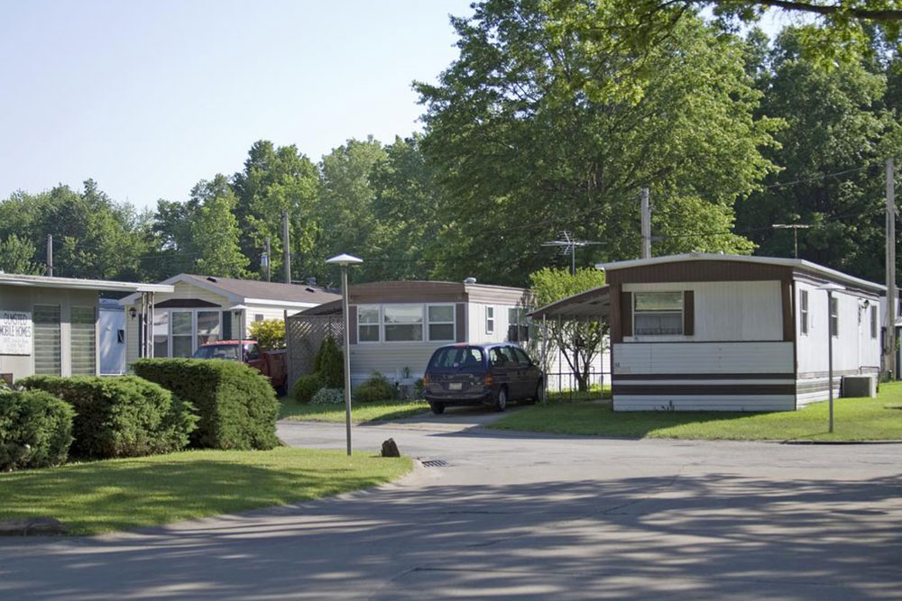 Luxury Mobile Home Communities That Redefine Opulence