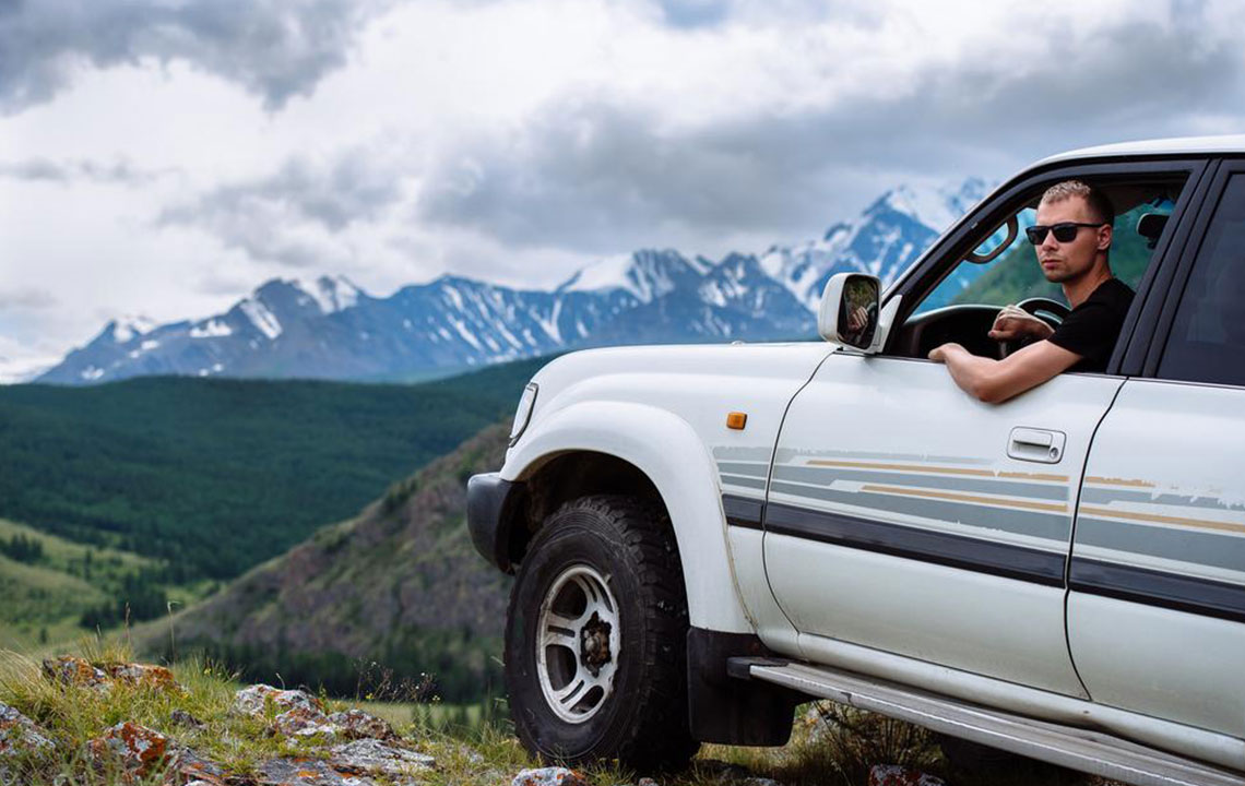 Comprehensive Guide to Selling Your Jeep: Expert Tips for a Successful Resale