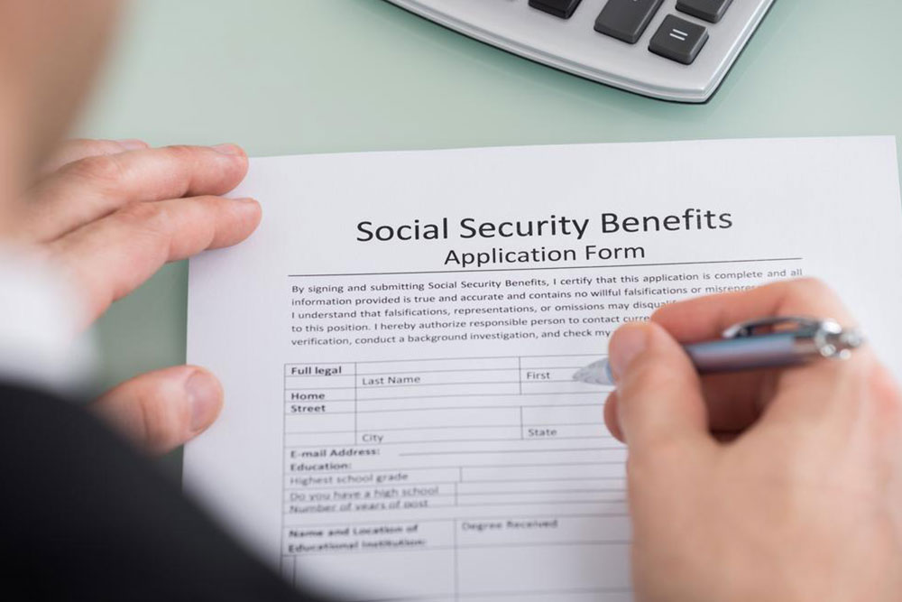 Optimal Age to Start Claiming Social Security Benefits