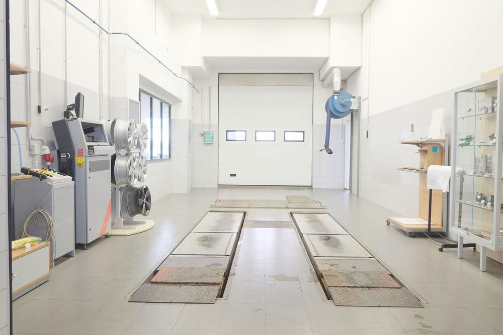 Ultimate Guide to Different Types of Vehicle Lifting Equipment for Safe and Efficient Maintenance