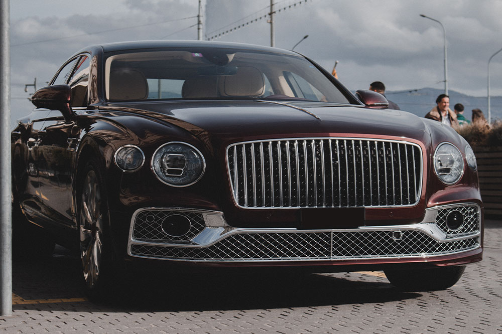 Experience Unmatched Luxury with the Bentley Mulsanne