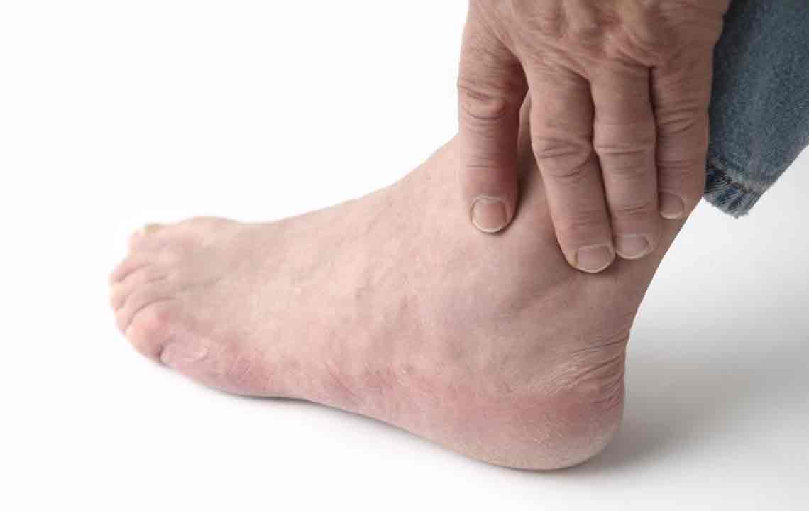 Effective Home Remedies to Relieve Foot Discomfort