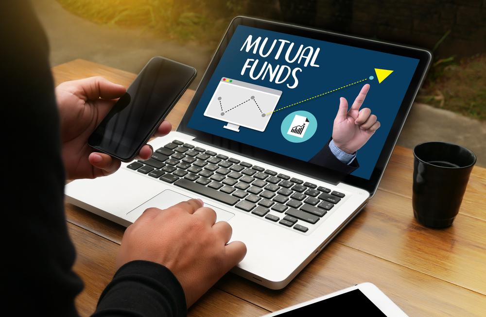 Understanding ETFs and Mutual Funds: A Guide to Smarter Investing