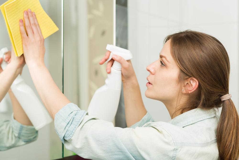 Top Strategies for a Sparkling Clean Bathroom