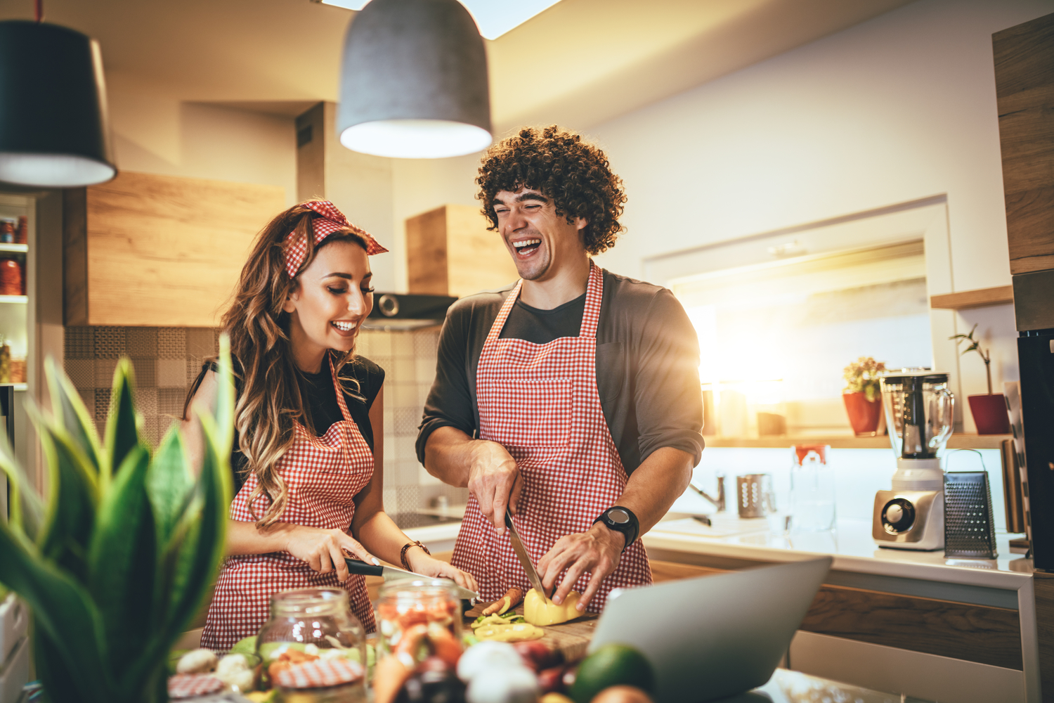 Comparing Home Chef and Dinnerly: Which Meal Kit Fits Your Lifestyle?