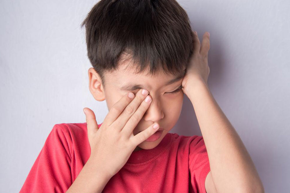 Natural Remedies for Relief from Allergic and Itchy Eyes