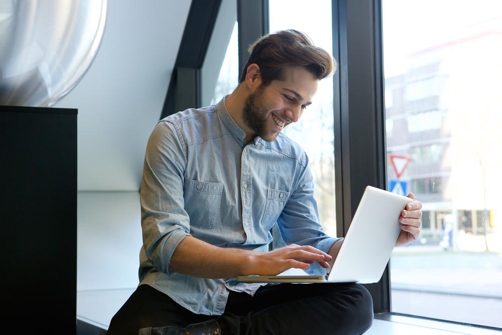 Cost-Effective Benefits of Buying Rebuilt Laptops