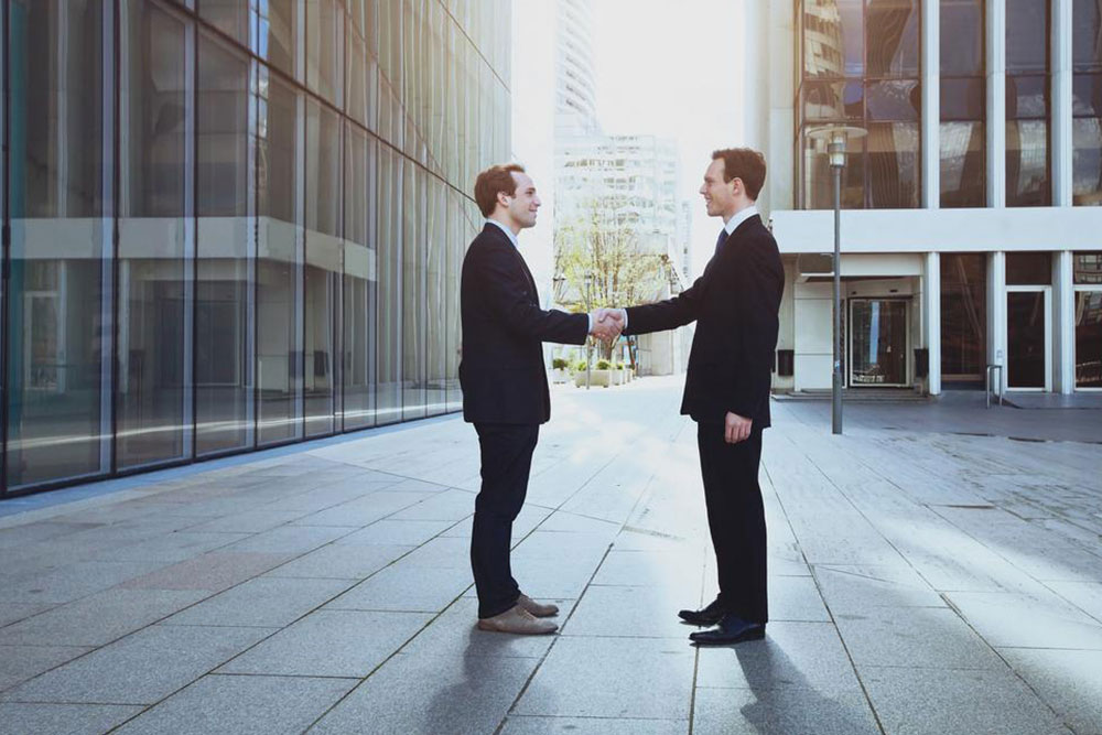 Building Strong Employee Relationships for Organizational Success