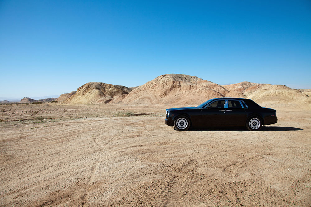Introducing the Latest Chrysler 300 Sedan