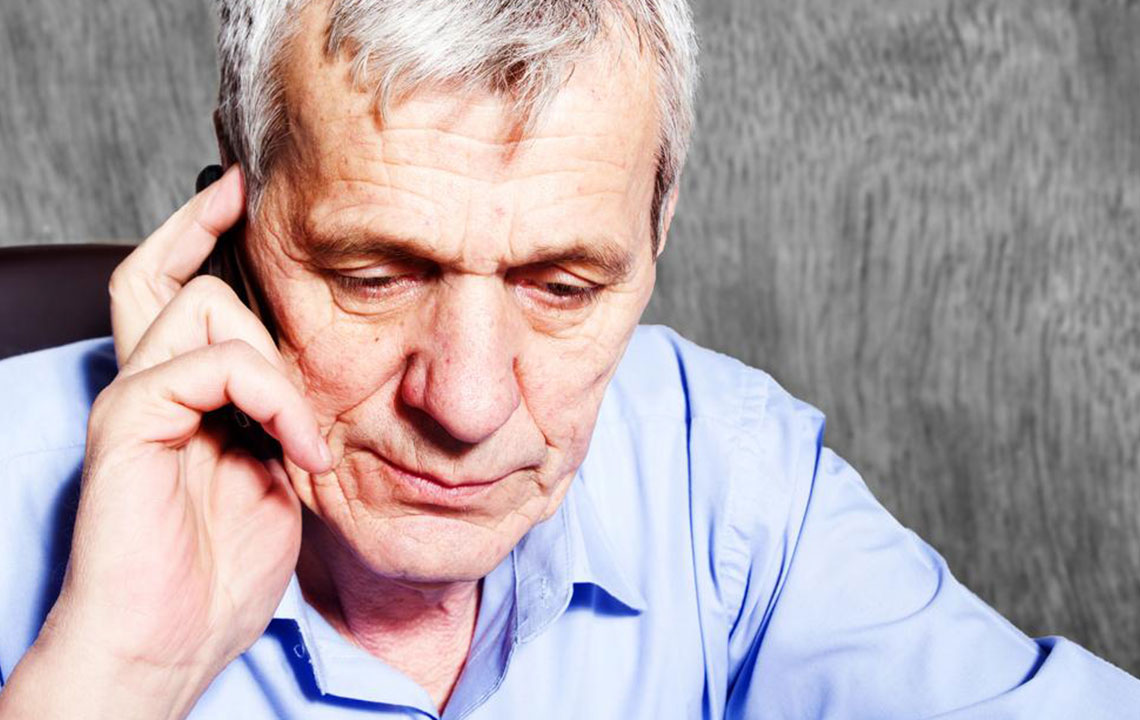 Senior-Friendly Mobile Devices: Unlocking Safety and Cognitive Benefits