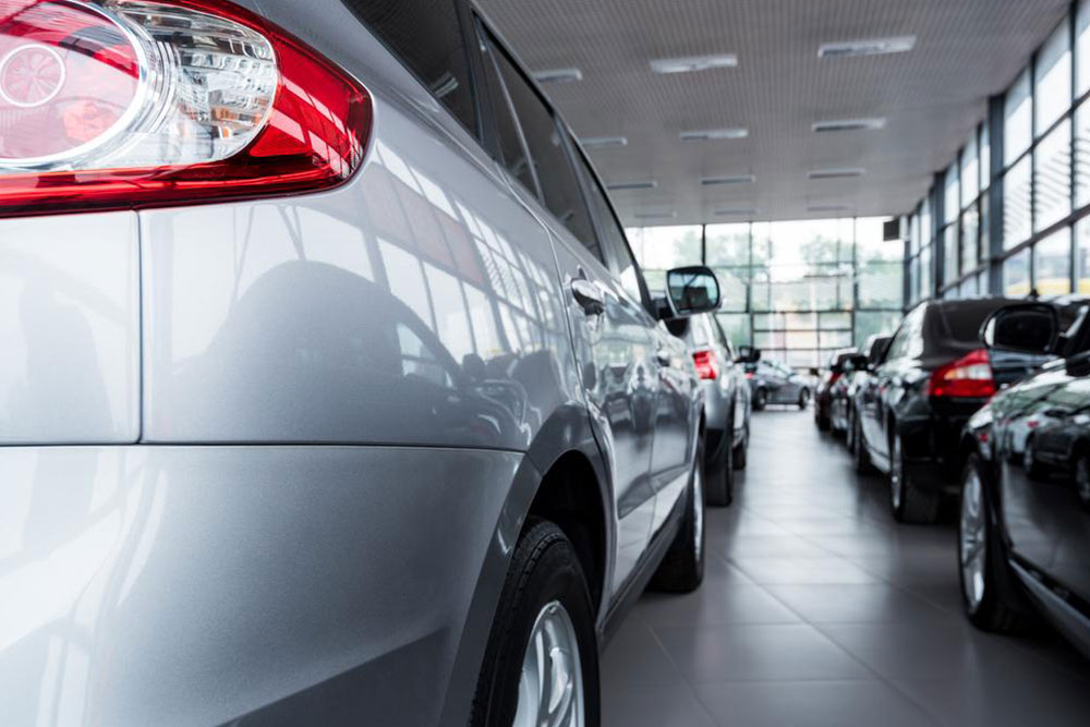 The Many Benefits of Choosing a Rigid Roof Convertible Car for Your Daily Drive