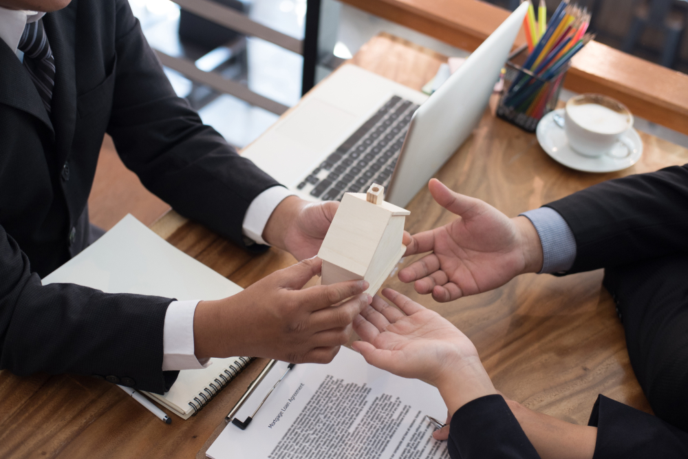 Understanding Fixed-Rate vs. Adjustable-Rate Mortgages