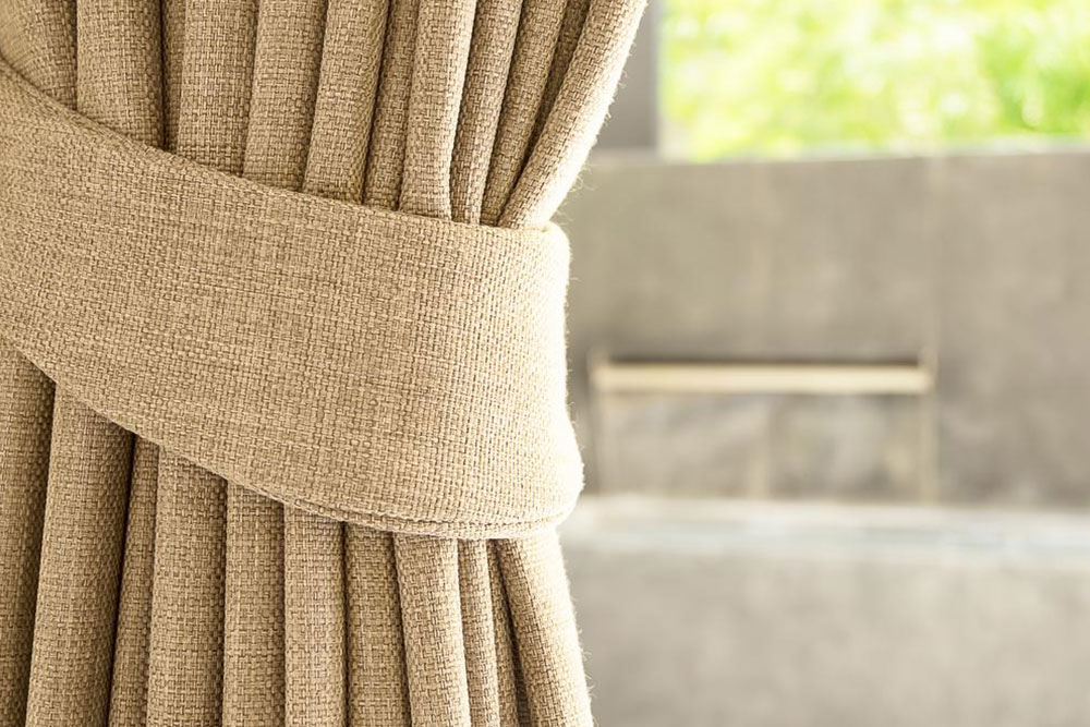 Ultimate Guide to Choosing the Perfect Curtains and Drapes for Your Home
