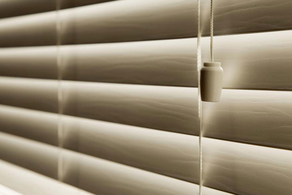 Guide to Buying Affordable Vertical Blinds for Your Space