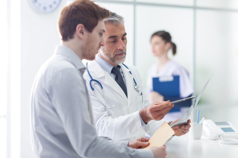 Top 5 Medical Assistant Training Programs for 2024