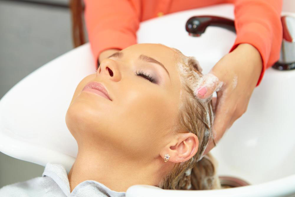 Comprehensive Guide to Choosing the Right Hair Loss Shampoo