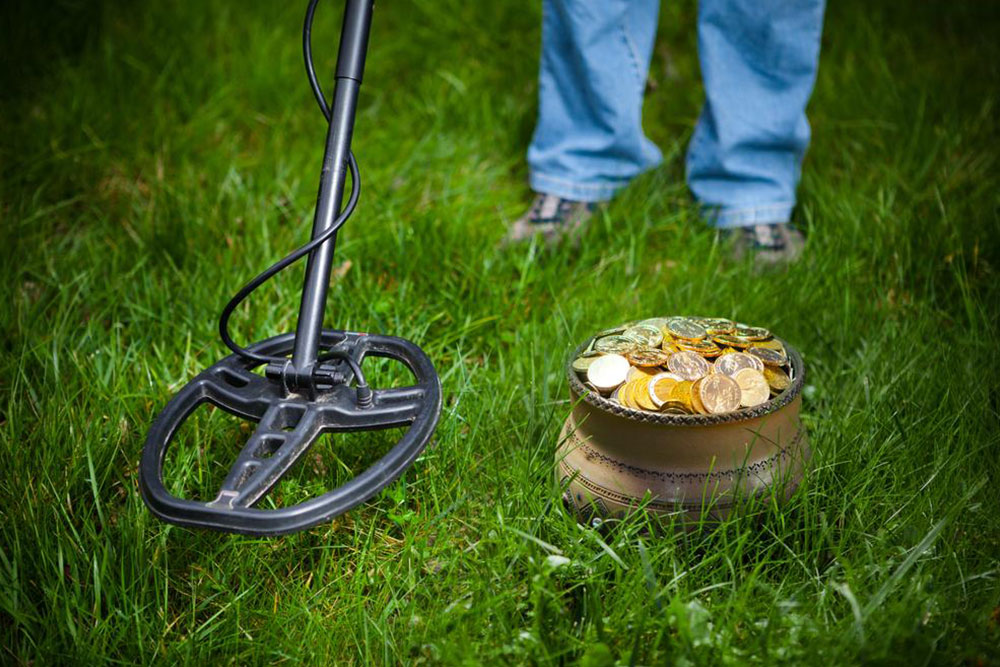 Guide to Gold Hunting with Metal Detectors