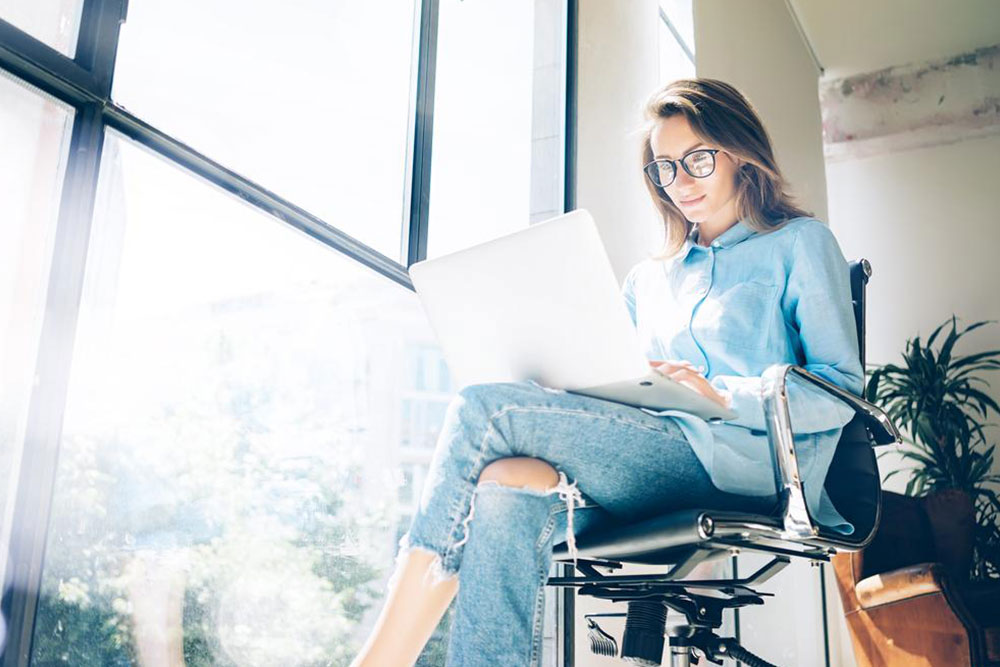Discover QVC: Your Go-To Online Destination for Handbag Enthusiasts
