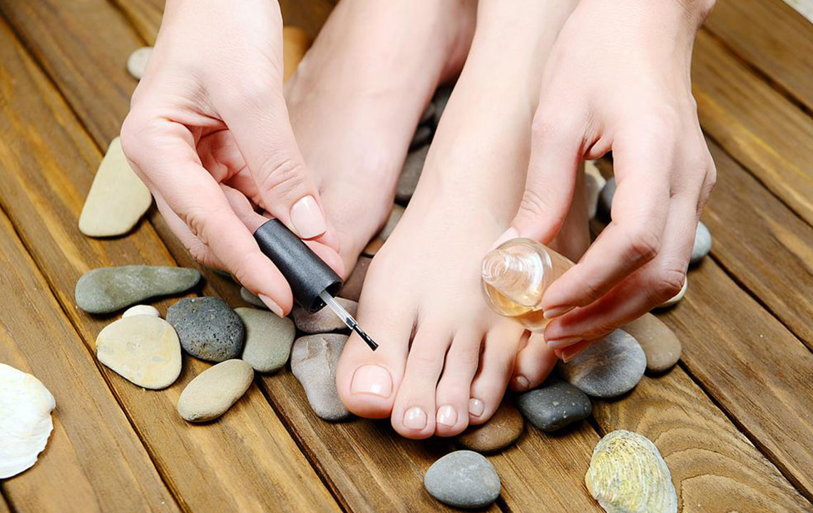 Common Causes Behind Toenail and Fingernail Fungal Infections