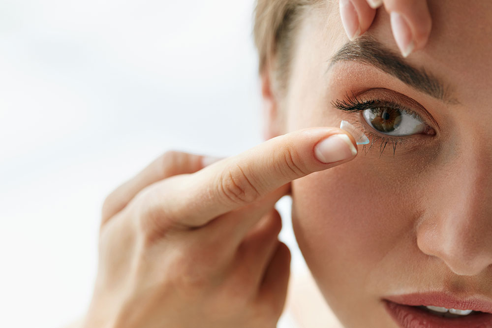 Best Contact Lenses to Enhance Your Vision and Style in 2024