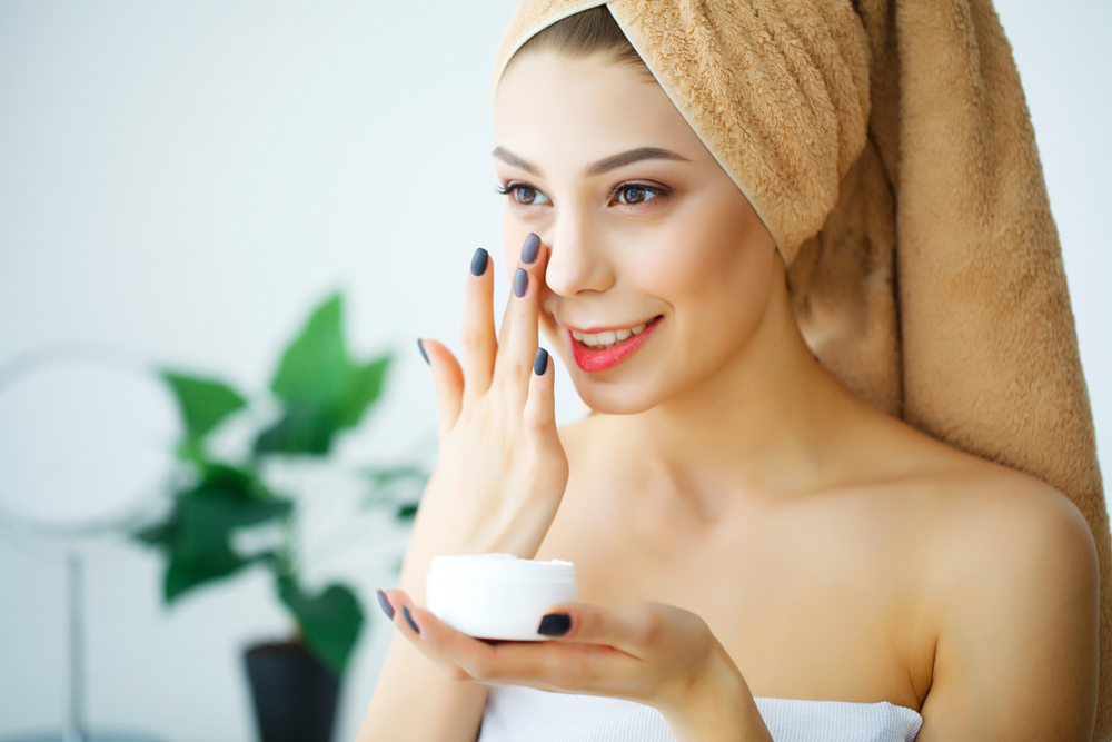 Effective Natural Remedies for Deep Hydration of Dry Skin