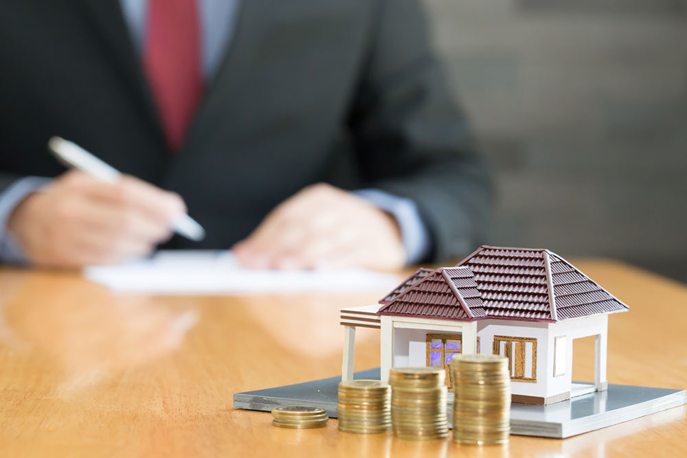 Comprehensive Financial Strategies for Single Parents Aspiring to Own a Home