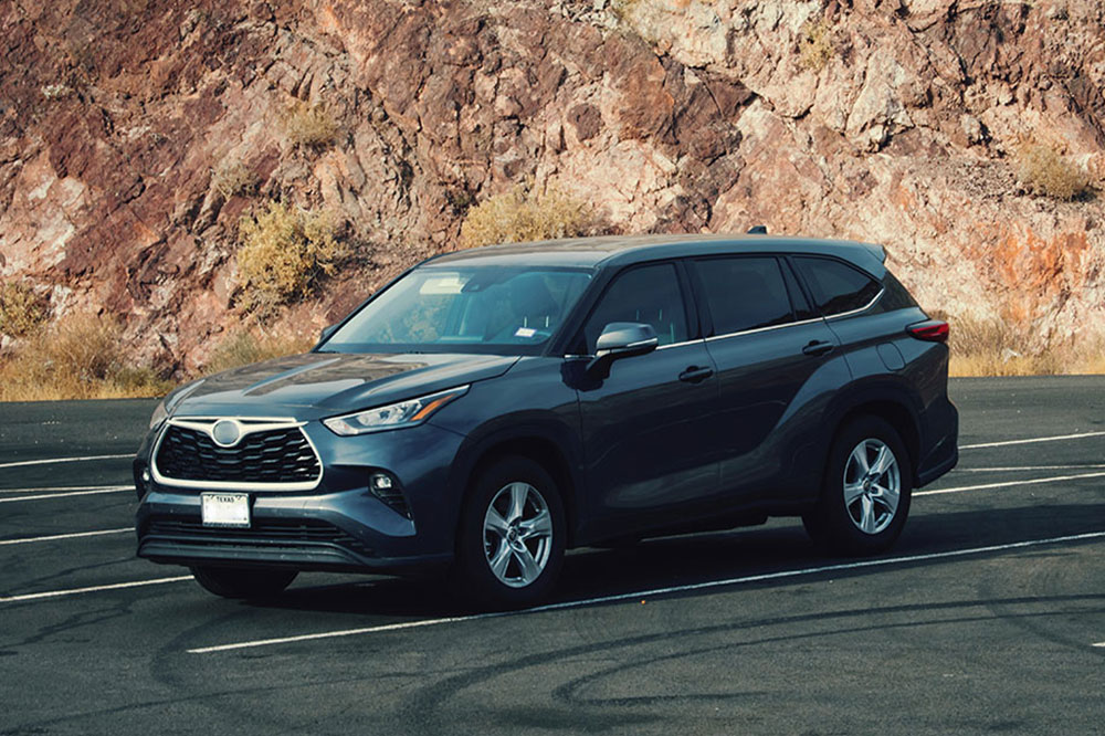 2019 Toyota Highlander: Essential Features and Specs