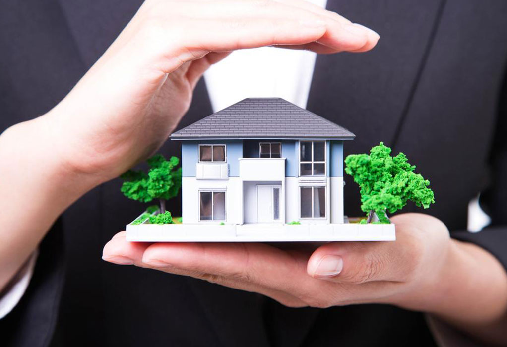 Essential Insights into Investing in Commercial Real Estate