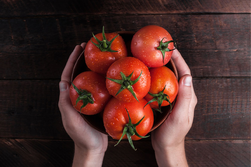 Comprehensive Guide to Essential Nutrients for Promoting Healthy Vision