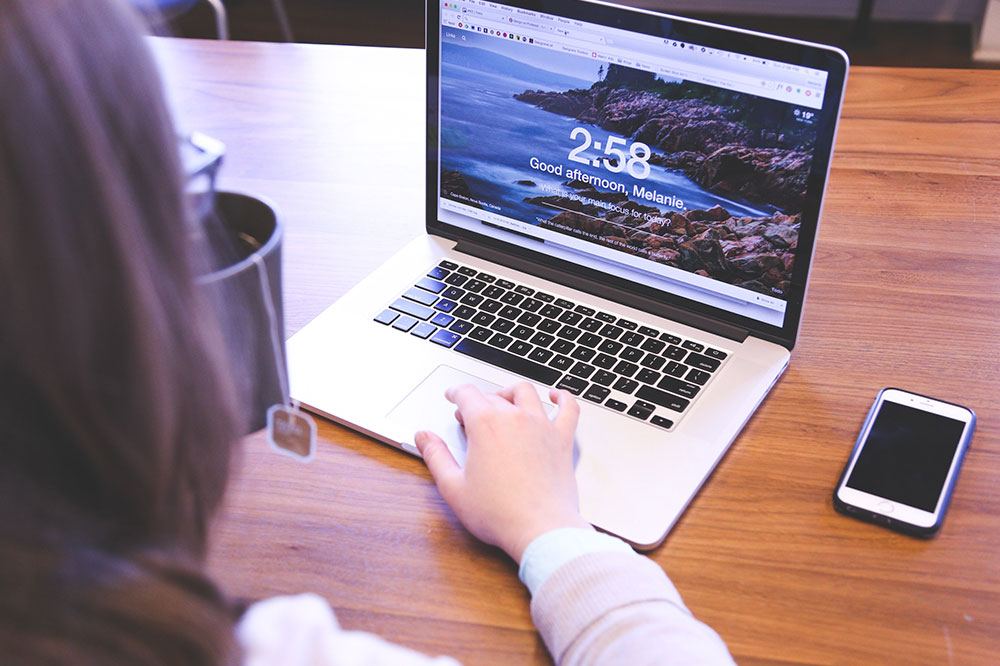 Top Benefits of Creating Your Resume Online