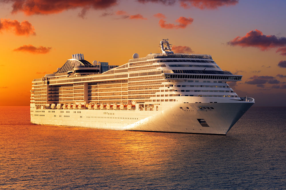Top Christmas Cruise Offers to Explore During Holiday Season