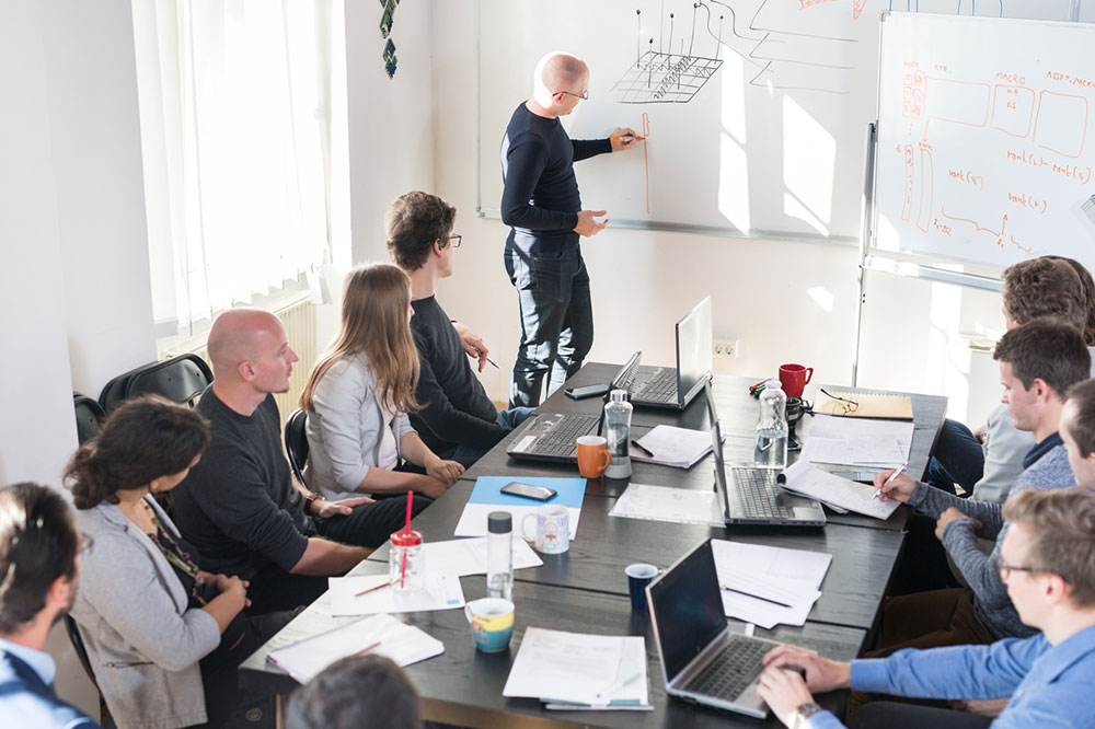 Leveraging Gartner Magic Quadrant for Strategic Business Growth