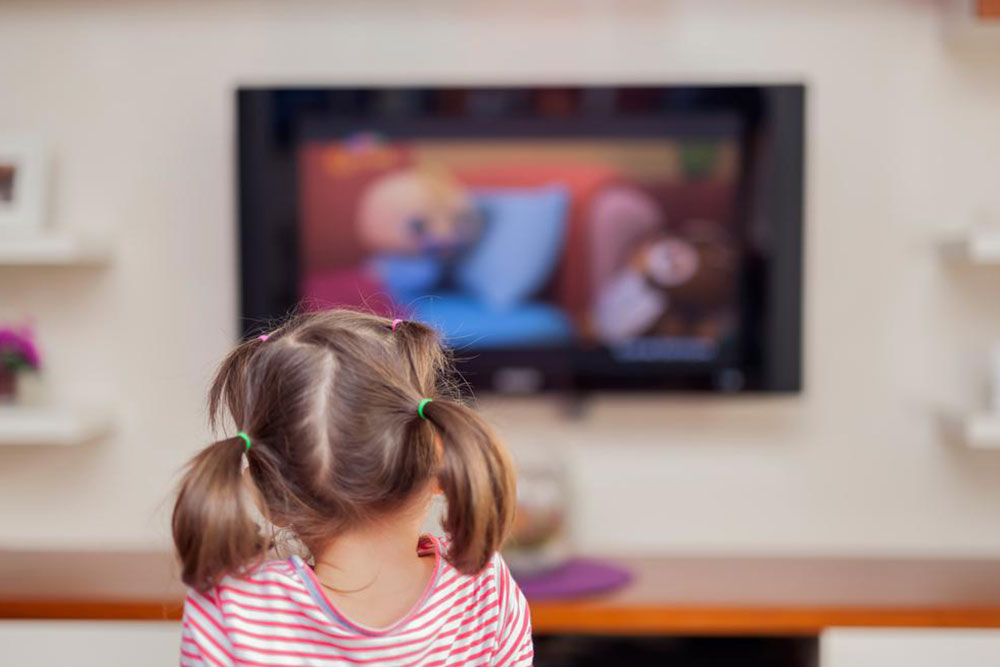Top Compact HD Televisions Under 40 Inches for Your Home