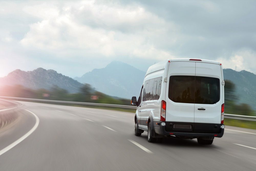 Differences Between Used and New GMC Conversion Vans
